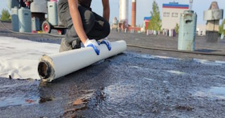 Гидроизоляции битумной кровли | ППуСлы – от 692 руб. за м²